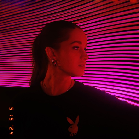 Hey 👋 I’m May ✨ - Picture 2 of 15